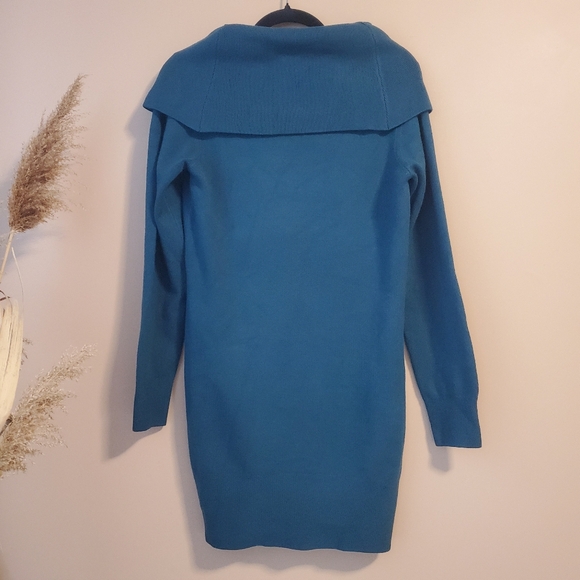 FCUK Long Sleeve Cowl Neckline Mini Sweater Dress in Green - Picture 4 of 12